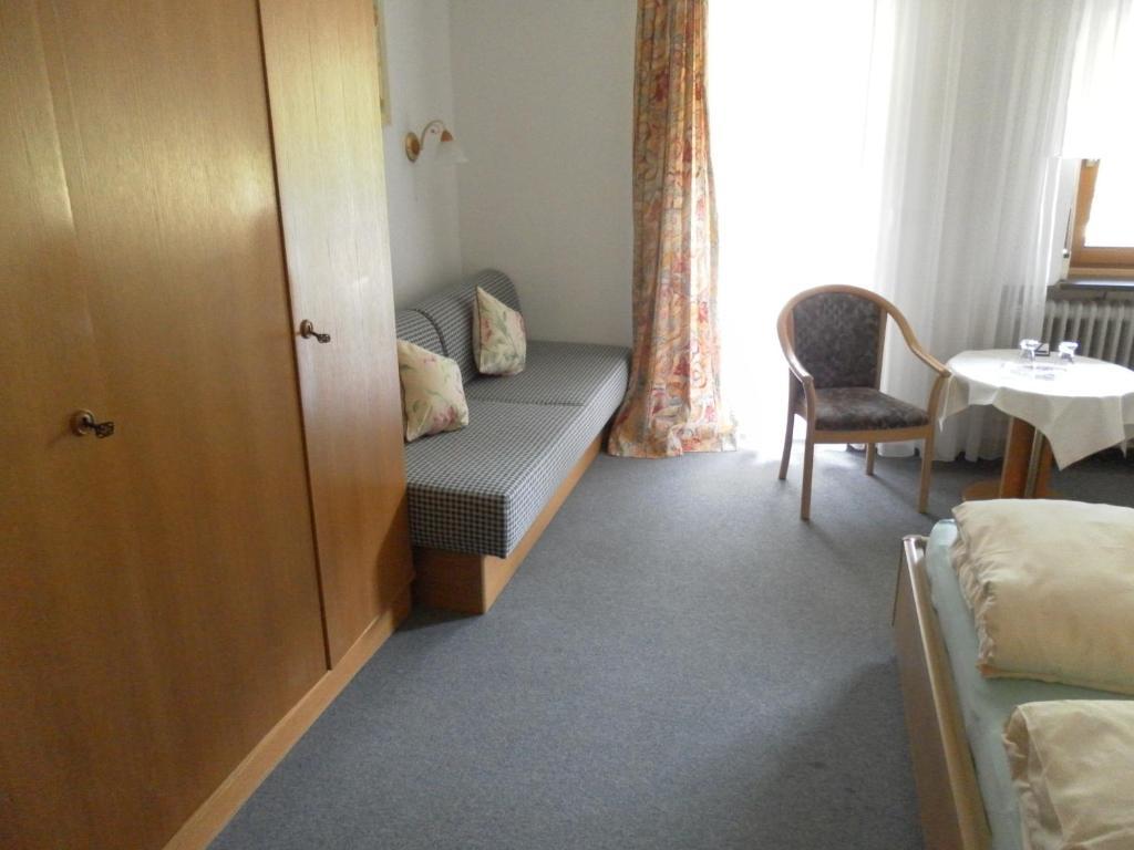 טיטיזי-נוישטאדט Hotel Garni Seebachstueble חדר תמונה