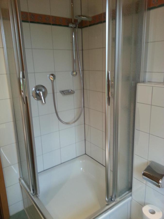 טיטיזי-נוישטאדט Hotel Garni Seebachstueble מראה חיצוני תמונה